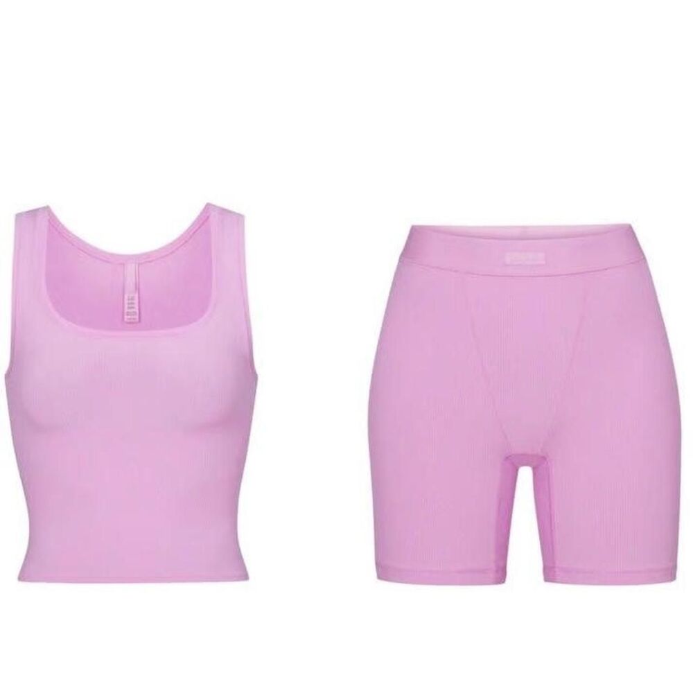 Skims Petal pink 4 PC BUNDLE - Picture 2 of 8